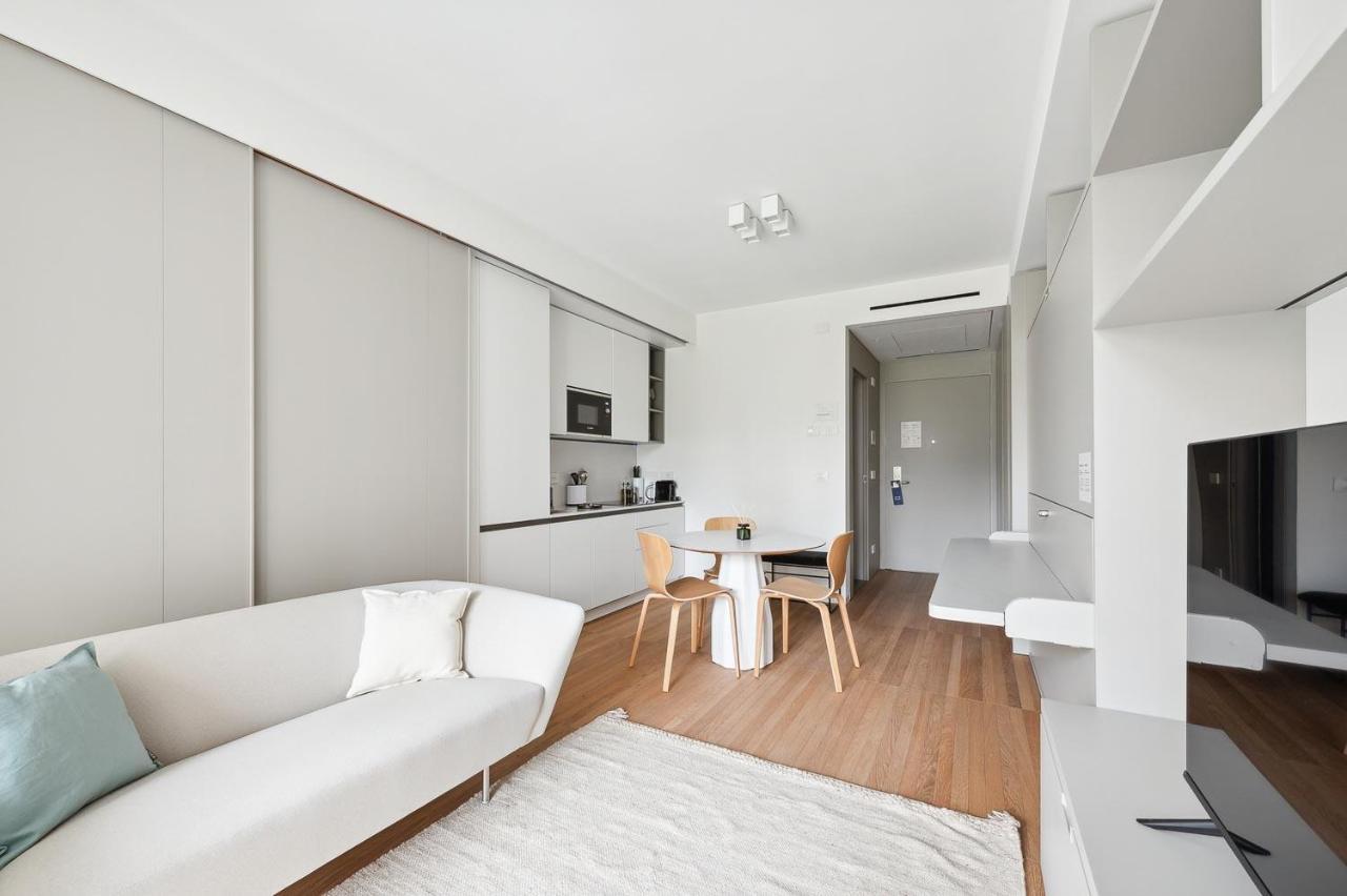 Limehome Milan Via Stresa מראה חיצוני תמונה